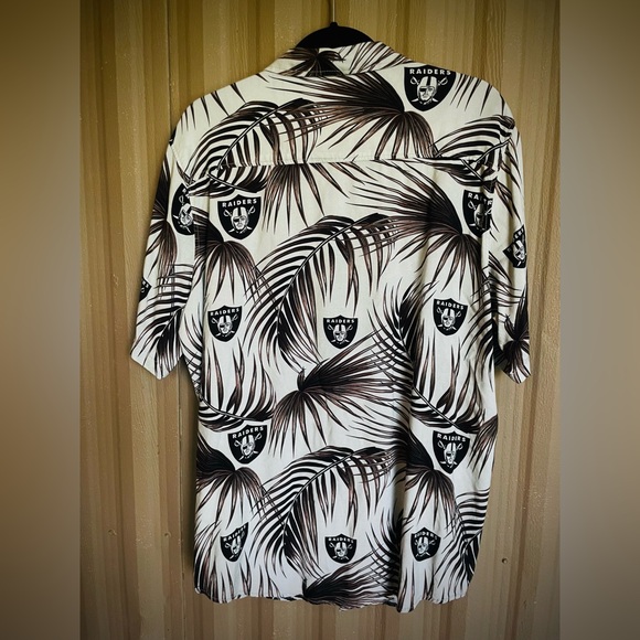 NFL Oakland Raiders Hawaiian Camp Shirt Mens XL Black & Grey Rayon - Picture 4 of 8